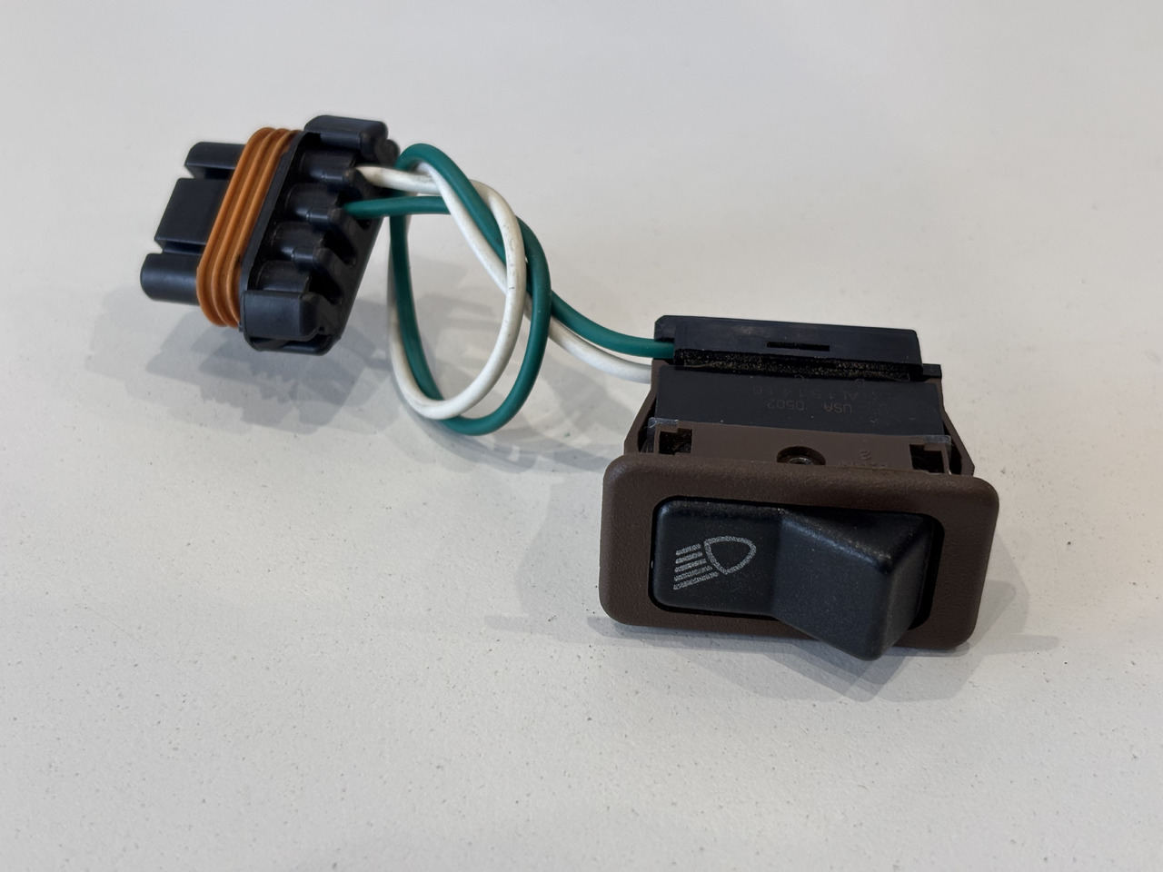 John Deere 6110 6210 Przełącznik Przycisk Włącznik AL151416 - Electrical system for Agricultural machinery: picture 1 John Deere 6110 6210 Przełącznik Przycisk Włącznik AL151416 - Electrical system for Agricultural machinery: picture 1