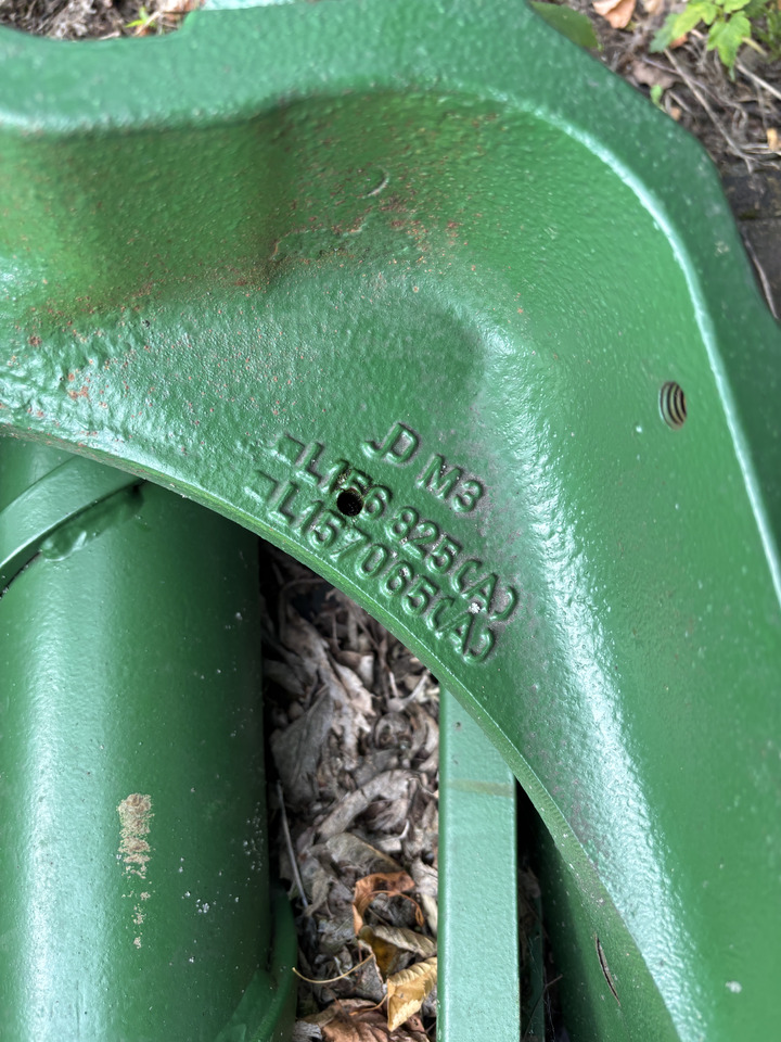 John Deere 6610 6810 6910 - support osi przedniej (bez TLS) L150656 L153764 - Front axle: picture 2 John Deere 6610 6810 6910 - support osi przedniej (bez TLS) L150656 L153764 - Front axle: picture 2