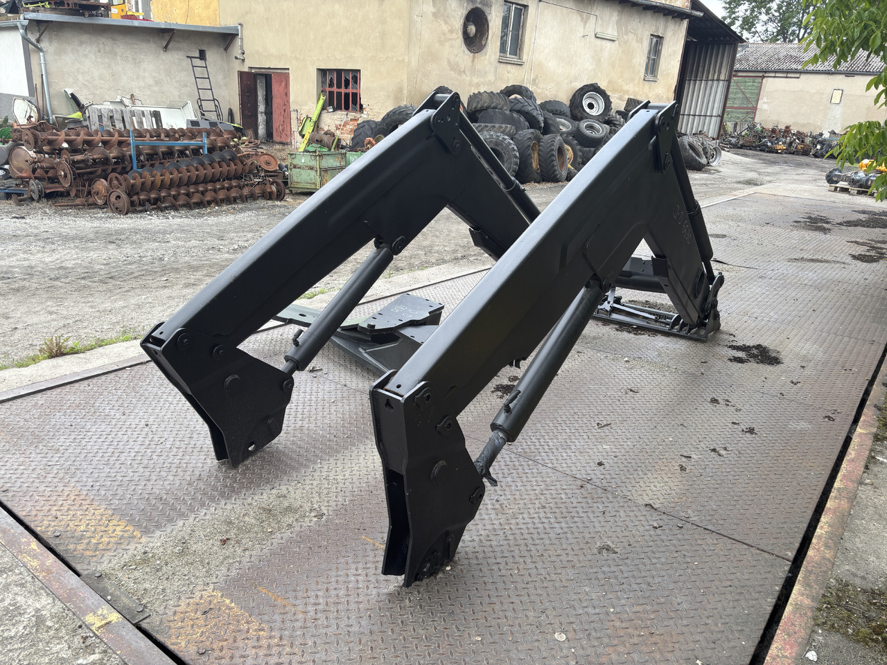 John Deere 6630 - TUR ładowacz czołowy - Front loader for tractor: picture 1 John Deere 6630 - TUR ładowacz czołowy - Front loader for tractor: picture 1