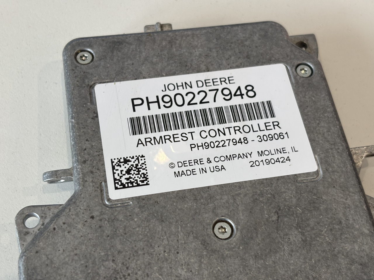 John Deere 6R 7M 6xxx Sterownik Jednostka Sterująca Moduł ACU PH90227948 - ECU for Agricultural machinery: picture 2 John Deere 6R 7M 6xxx Sterownik Jednostka Sterująca Moduł ACU PH90227948 - ECU for Agricultural machinery: picture 2