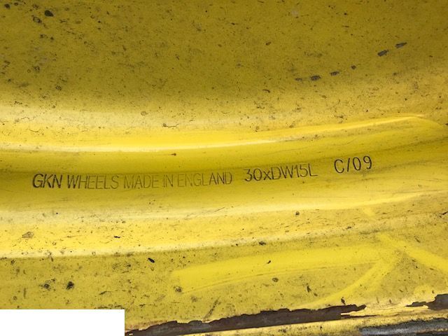 John Deere Felga 15x30 - Rim for Agricultural machinery: picture 2 John Deere Felga 15x30 - Rim for Agricultural machinery: picture 2