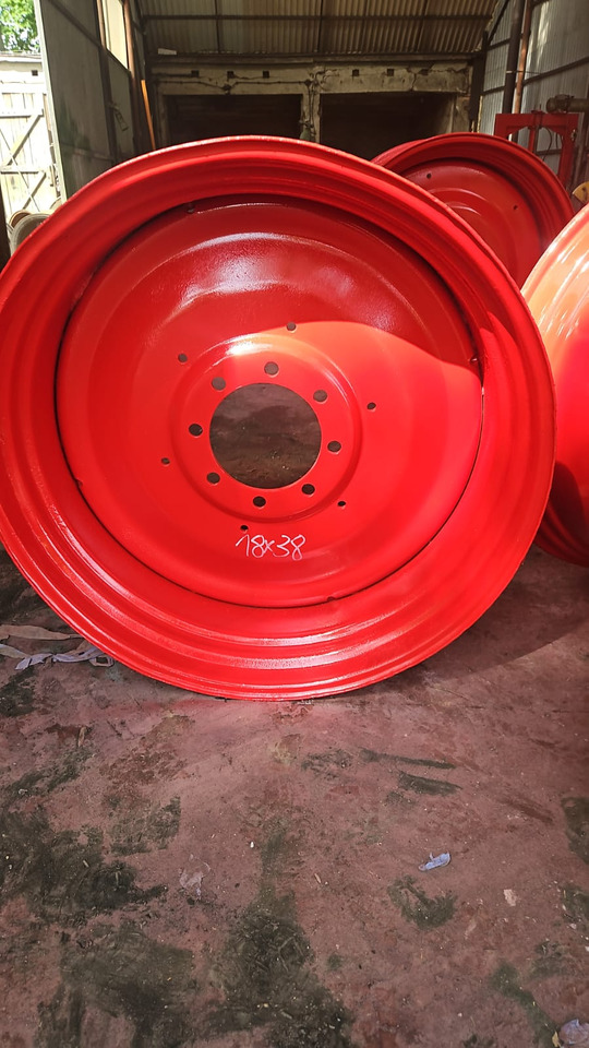 Koło felga 18X38 38" - Rim for Agricultural machinery: picture 1 Koło felga 18X38 38" - Rim for Agricultural machinery: picture 1