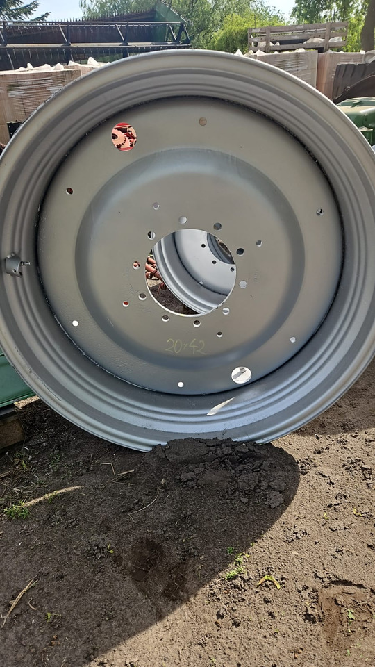 Koło felga 20X42 42" - Rim for Agricultural machinery: picture 1 Koło felga 20X42 42" - Rim for Agricultural machinery: picture 1