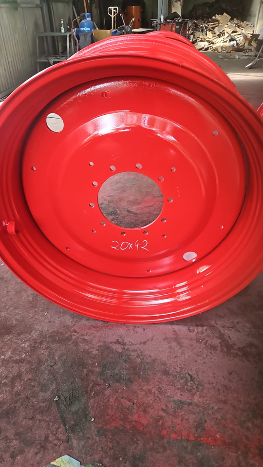Koło felga 20X42 42" - Rim for Agricultural machinery: picture 1 Koło felga 20X42 42" - Rim for Agricultural machinery: picture 1