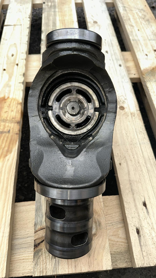 Kołyska skrzyni biegów 581006M VARIOPOWER CLAAS SCORPION - Gearbox and parts for Telescopic handler: picture 5 Kołyska skrzyni biegów 581006M VARIOPOWER CLAAS SCORPION - Gearbox and parts for Telescopic handler: picture 5