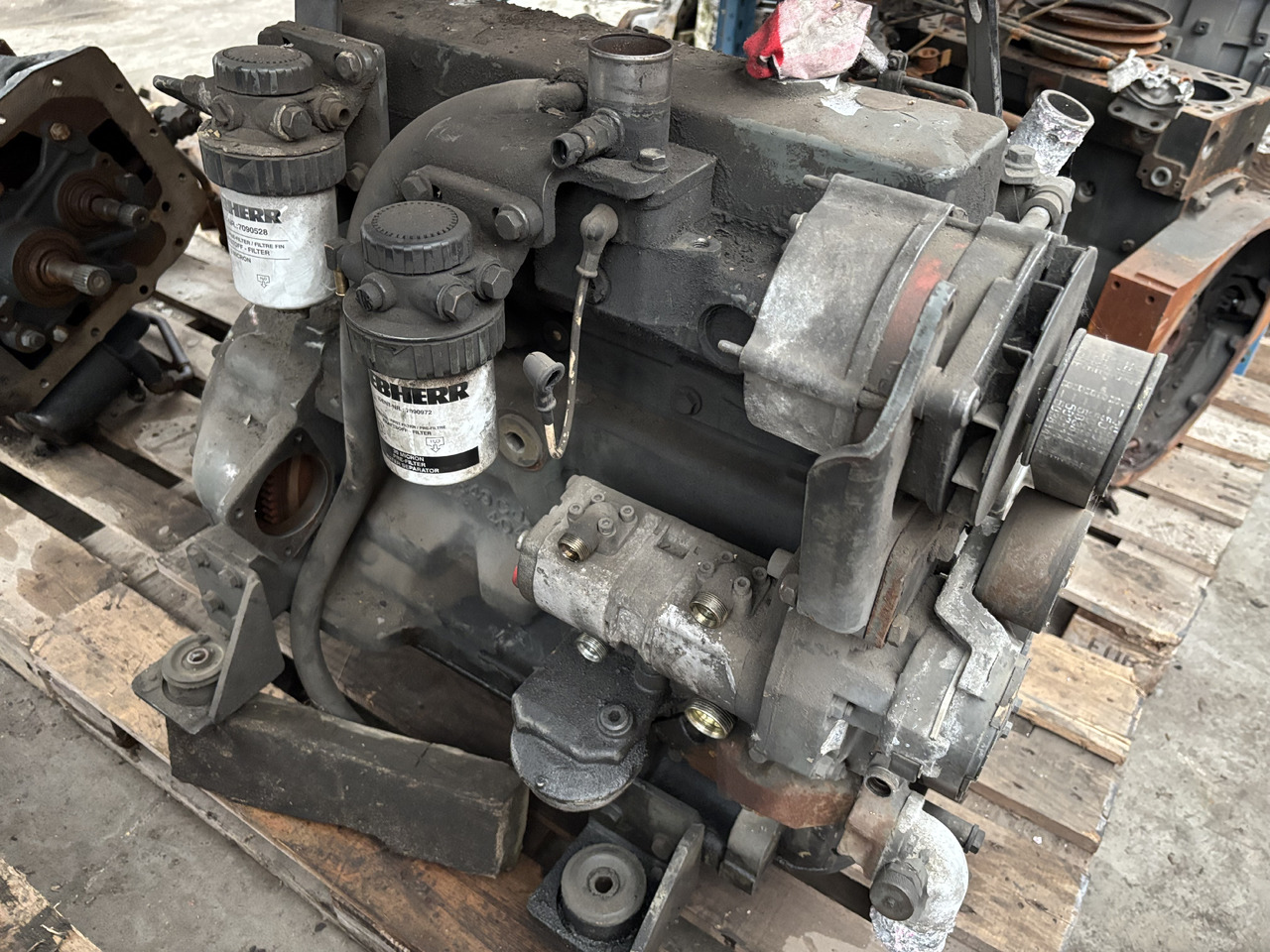 Liebherr D504 TI OI  eII 97/68FA 2001/63 Silnik CZĘŚCI - Engine for Agricultural machinery: picture 1 Liebherr D504 TI OI  eII 97/68FA 2001/63 Silnik CZĘŚCI - Engine for Agricultural machinery: picture 1