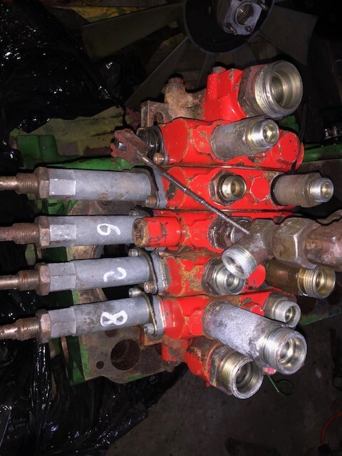 Manitou 626 | 628 - Rozdzielacz Hydrauliczny - Hydraulic valve for Agricultural machinery: picture 5 Manitou 626 | 628 - Rozdzielacz Hydrauliczny - Hydraulic valve for Agricultural machinery: picture 5