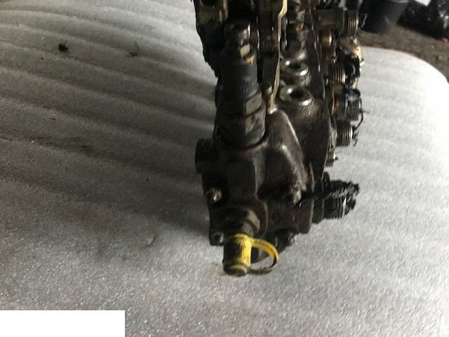 Manitou Rozdzielacz - Manitou 1233 - Hydraulic valve for Agricultural machinery: picture 5 Manitou Rozdzielacz - Manitou 1233 - Hydraulic valve for Agricultural machinery: picture 5