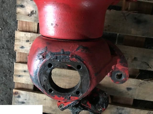 Manitou - Zwrotnica Clark Hurth 27908000369 - Steering knuckle for Construction machinery: picture 2 Manitou - Zwrotnica Clark Hurth 27908000369 - Steering knuckle for Construction machinery: picture 2