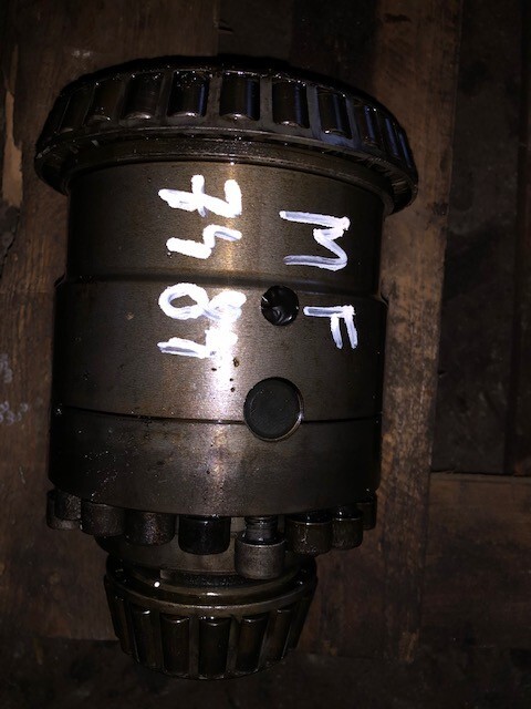 Massey Ferguson 7480 | 7485 | 7490 - Mechanizm Róźnicowy - Satelita - Układ Planetarny - Differential gear for Agricultural machinery: picture 1 Massey Ferguson 7480 | 7485 | 7490 - Mechanizm Róźnicowy - Satelita - Układ Planetarny - Differential gear for Agricultural machinery: picture 1