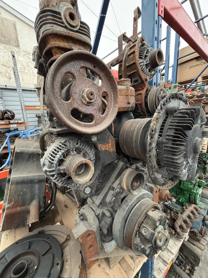 Massey Ferguson 7618 Silnik CZĘŚCI 453084168 - Engine and parts for Agricultural machinery: picture 1 Massey Ferguson 7618 Silnik CZĘŚCI 453084168 - Engine and parts for Agricultural machinery: picture 1