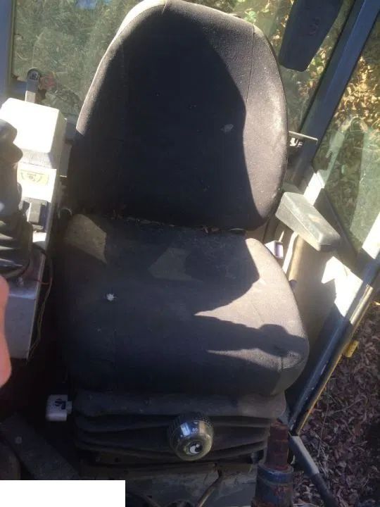 Matbro - Siedzenie / Fotel - Seat for Agricultural machinery: picture 1 Matbro - Siedzenie / Fotel - Seat for Agricultural machinery: picture 1
