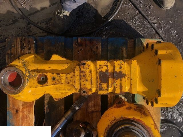 Matbro TS 280 Caterpillar TH Clark Hurth - Obudowa Mostu - Axle and parts for Agricultural machinery: picture 4 Matbro TS 280 Caterpillar TH Clark Hurth - Obudowa Mostu - Axle and parts for Agricultural machinery: picture 4