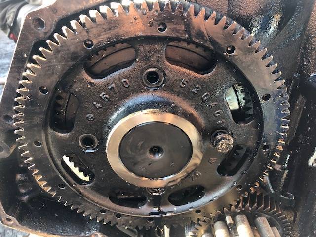 Mercedes Conecto (O 345) - OM457LA Wałek Rozrządu - 4570511101 - Camshaft for Agricultural machinery: picture 1 Mercedes Conecto (O 345) - OM457LA Wałek Rozrządu - 4570511101 - Camshaft for Agricultural machinery: picture 1