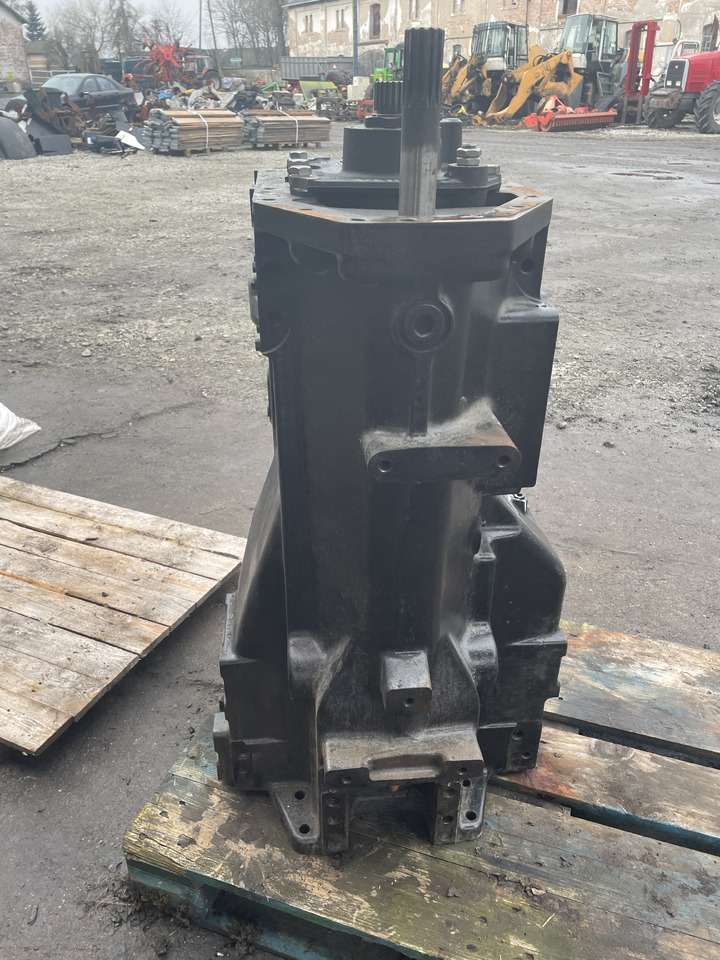New Holland T7.225 - skrzynia biegów 47960856 - Gearbox for Agricultural machinery: picture 2 New Holland T7.225 - skrzynia biegów 47960856 - Gearbox for Agricultural machinery: picture 2