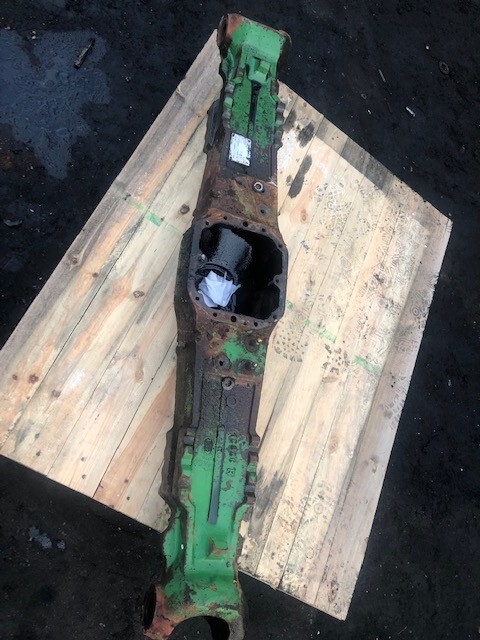 Obudowa Mostu Matbro Sanderson Manitou Carraro 26.21 - Axle and parts for Agricultural machinery: picture 1 Obudowa Mostu Matbro Sanderson Manitou Carraro 26.21 - Axle and parts for Agricultural machinery: picture 1