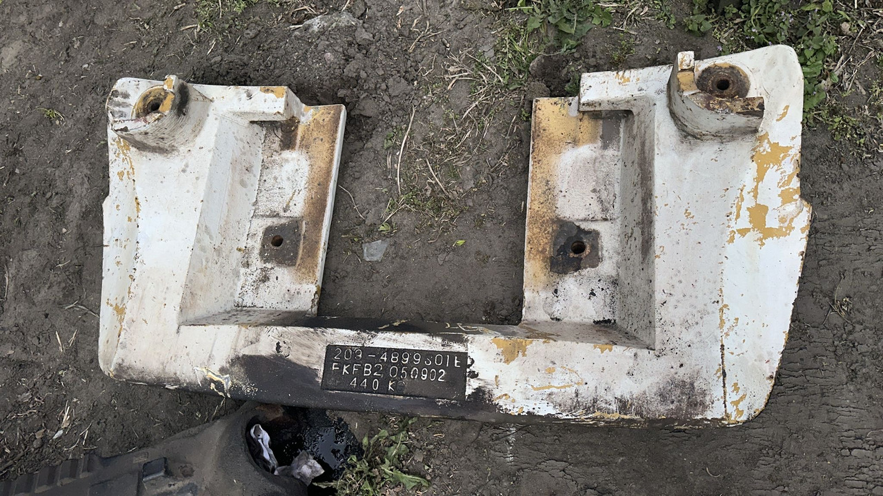 Cat Caterpillar TH350 TH355 TH360 TH460 - balast obciąźnik 209-4899 - Spare parts for Telescopic handler: picture 1 Cat Caterpillar TH350 TH355 TH360 TH460 - balast obciąźnik 209-4899 - Spare parts for Telescopic handler: picture 1