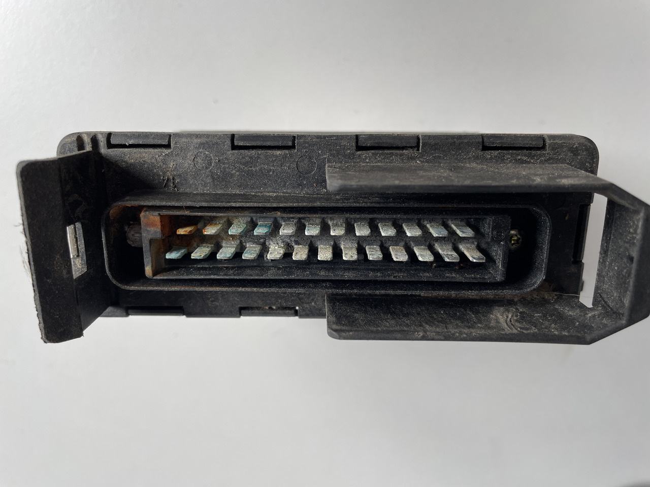 Valtra Fendt - moduł EHR 0538201104 - Electrical system for Farm tractor: picture 2 Valtra Fendt - moduł EHR 0538201104 - Electrical system for Farm tractor: picture 2