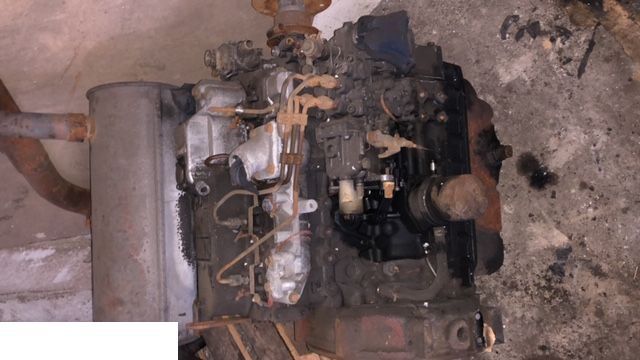 Yanmar 4TNV88 - Głowica - Cylinder head for Agricultural machinery: picture 2 Yanmar 4TNV88 - Głowica - Cylinder head for Agricultural machinery: picture 2