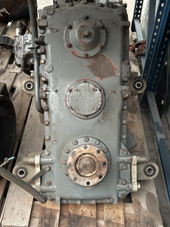 ZF 3AVG310 3AVG-310 1370 4122035014 4620401091F Skrzynia Biegów Liebherr L564 - Gearbox for Agricultural machinery: picture 5 ZF 3AVG310 3AVG-310 1370 4122035014 4620401091F Skrzynia Biegów Liebherr L564 - Gearbox for Agricultural machinery: picture 5