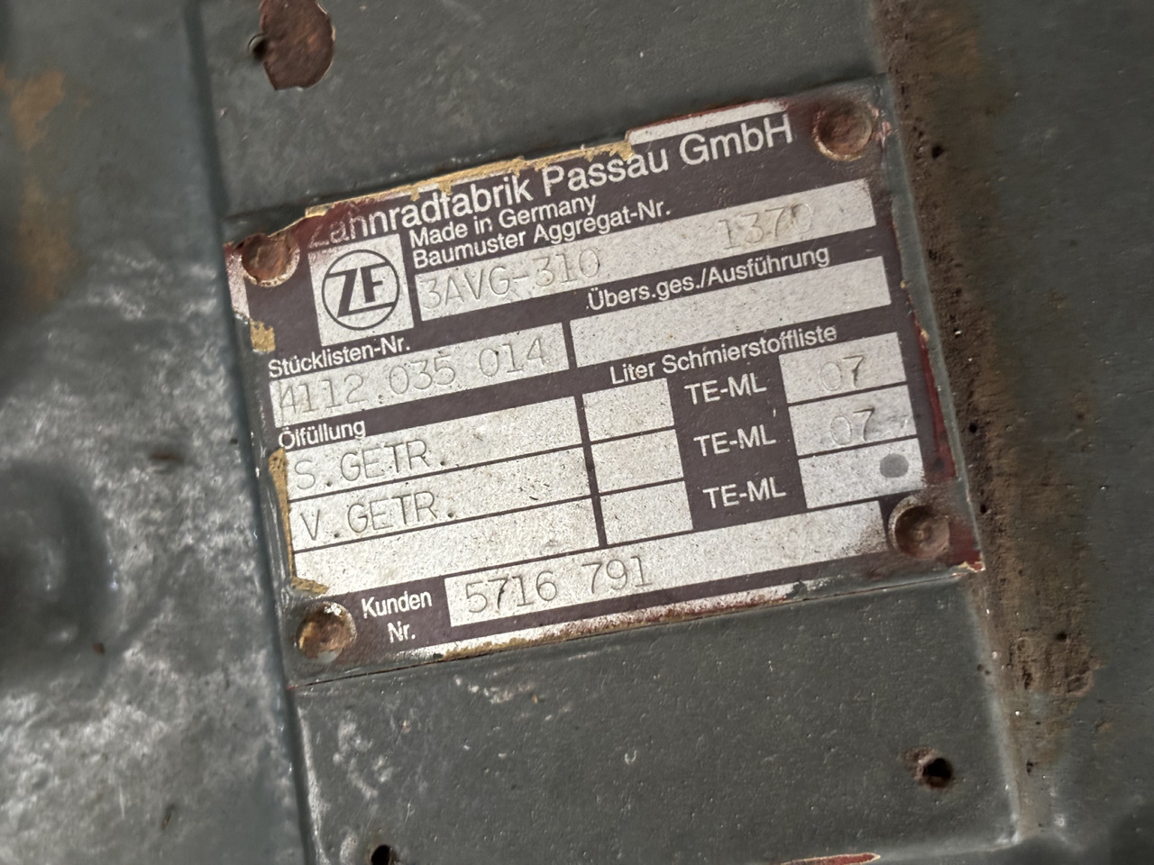 ZF 3AVG310 3AVG-310 1370 4122035014 4620401091F Skrzynia Biegów Liebherr L564 - Gearbox for Agricultural machinery: picture 2 ZF 3AVG310 3AVG-310 1370 4122035014 4620401091F Skrzynia Biegów Liebherr L564 - Gearbox for Agricultural machinery: picture 2