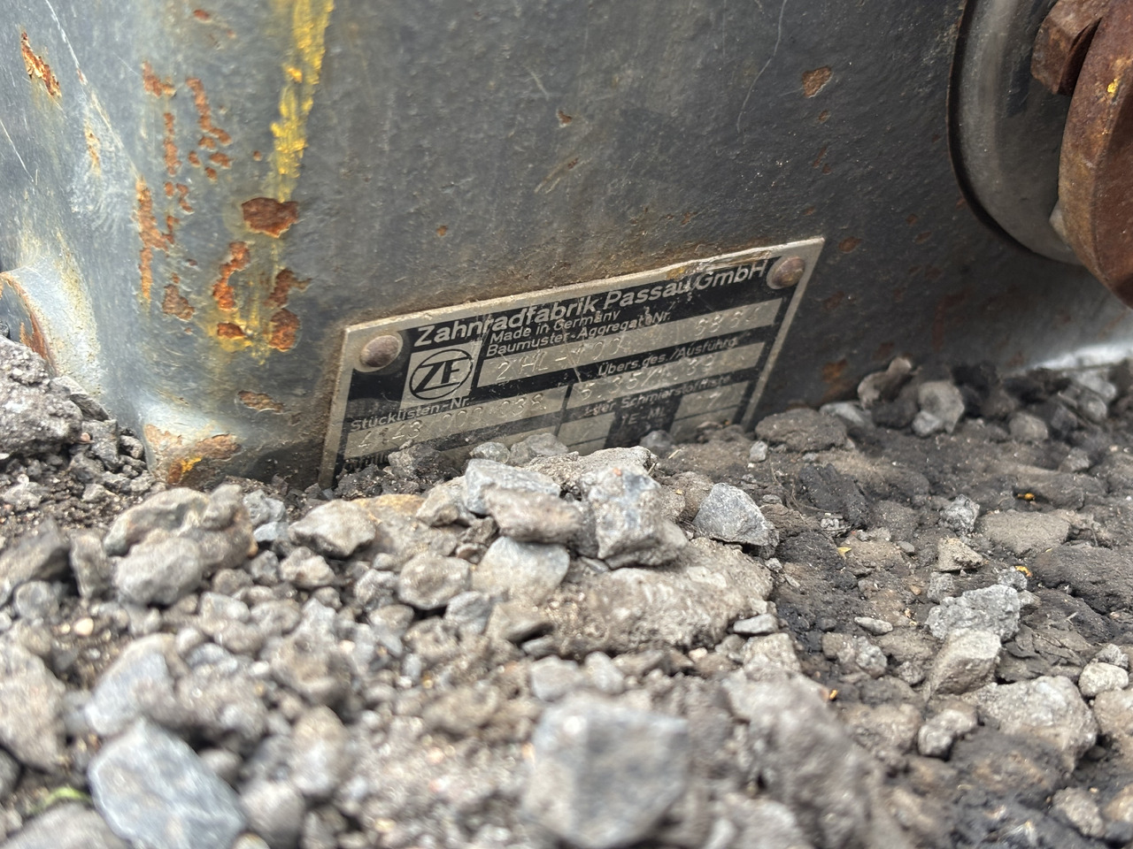 ZF AP-B755 2HL-100 Most Tylni Oś Tylnia Skrzynia Biegów Zwolnica Zwrotnica Pochwa CZĘŚCI - Final drive for Agricultural machinery: picture 1 ZF AP-B755 2HL-100 Most Tylni Oś Tylnia Skrzynia Biegów Zwolnica Zwrotnica Pochwa CZĘŚCI - Final drive for Agricultural machinery: picture 1