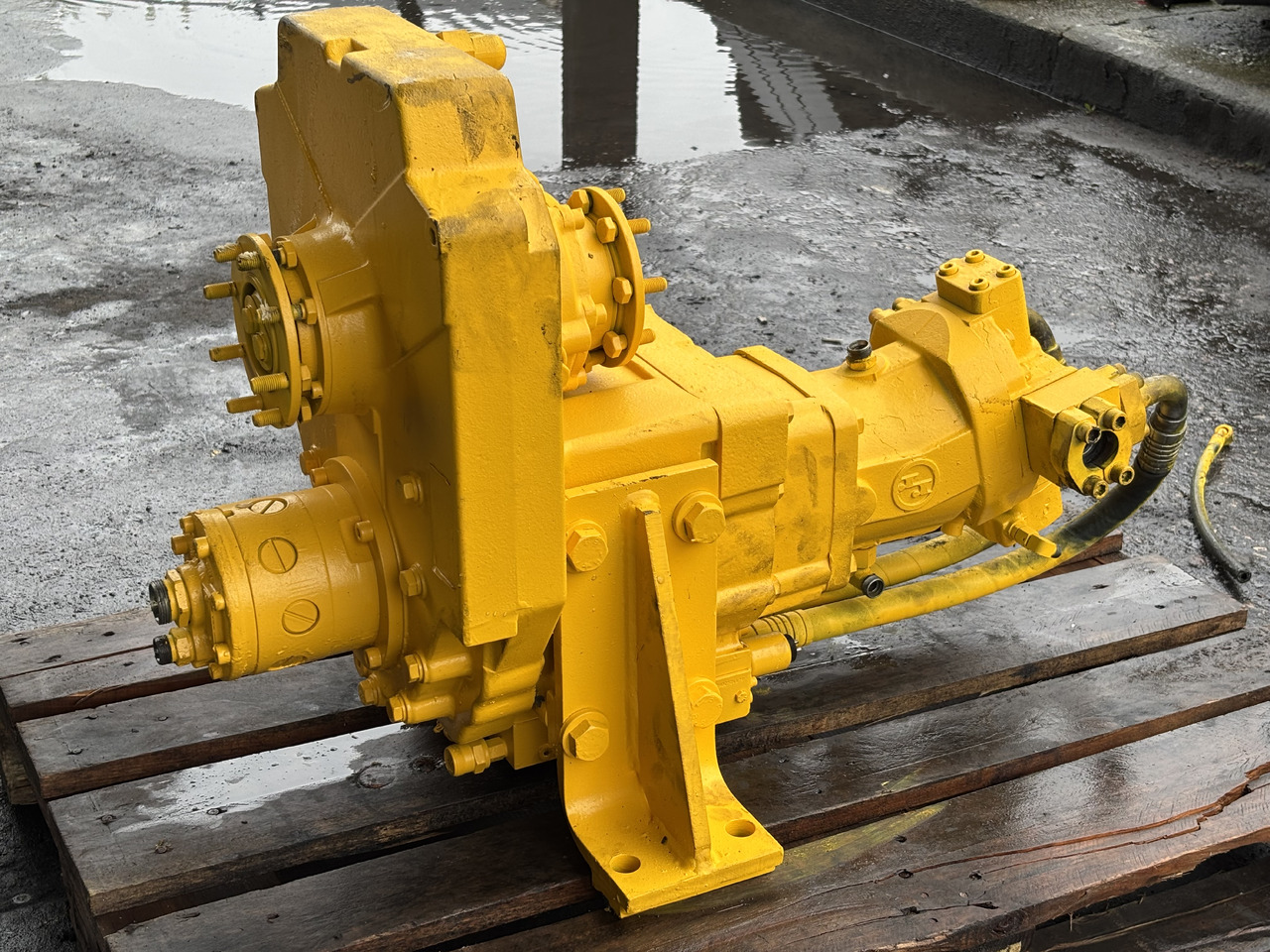 ZF ZF-3 3AVG-210 AVG 210 L531-L544 Skrzynia Biegów Liebherr L541 - Gearbox for Agricultural machinery: picture 3 ZF ZF-3 3AVG-210 AVG 210 L531-L544 Skrzynia Biegów Liebherr L541 - Gearbox for Agricultural machinery: picture 3