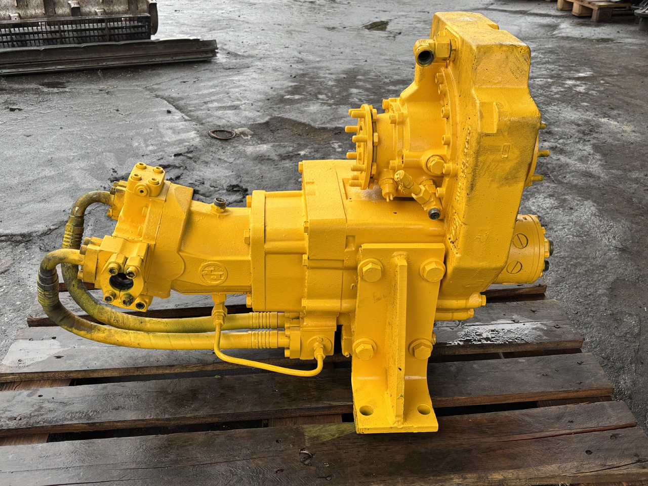 ZF ZF-3 3AVG-210 AVG 210 L531-L544 Skrzynia Biegów Liebherr L541 - Gearbox for Agricultural machinery: picture 4 ZF ZF-3 3AVG-210 AVG 210 L531-L544 Skrzynia Biegów Liebherr L541 - Gearbox for Agricultural machinery: picture 4