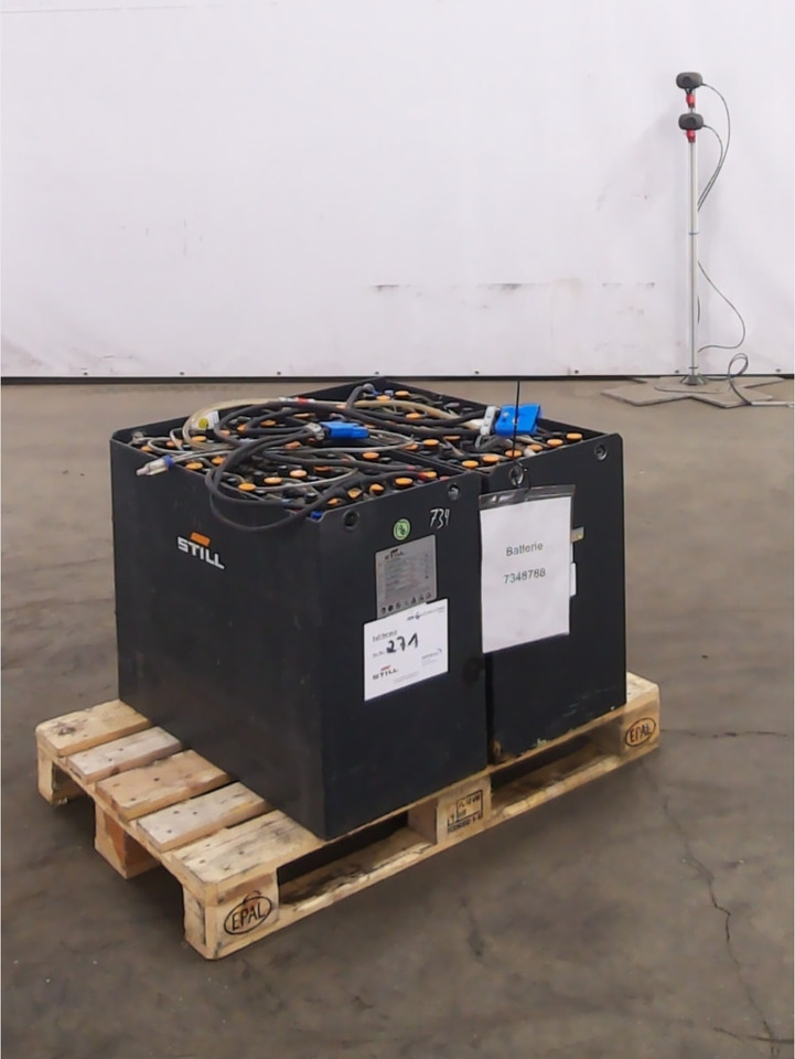 Battery package 2x pieces - Battery for Material handling equipment: picture 1 Battery package 2x pieces - Battery for Material handling equipment: picture 1