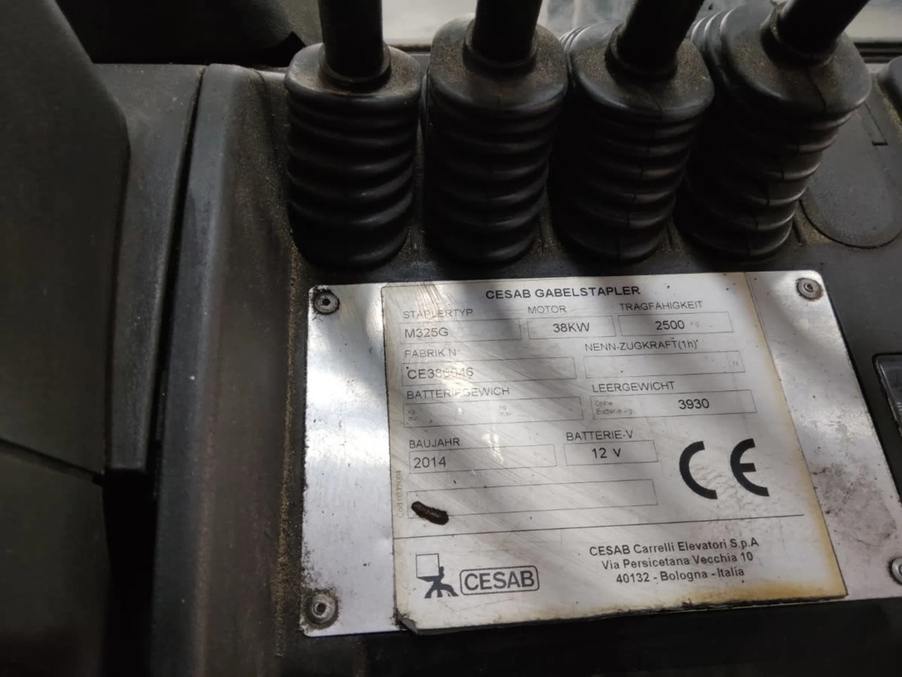 Cesab M325G - LPG forklift: picture 2 Cesab M325G - LPG forklift: picture 2