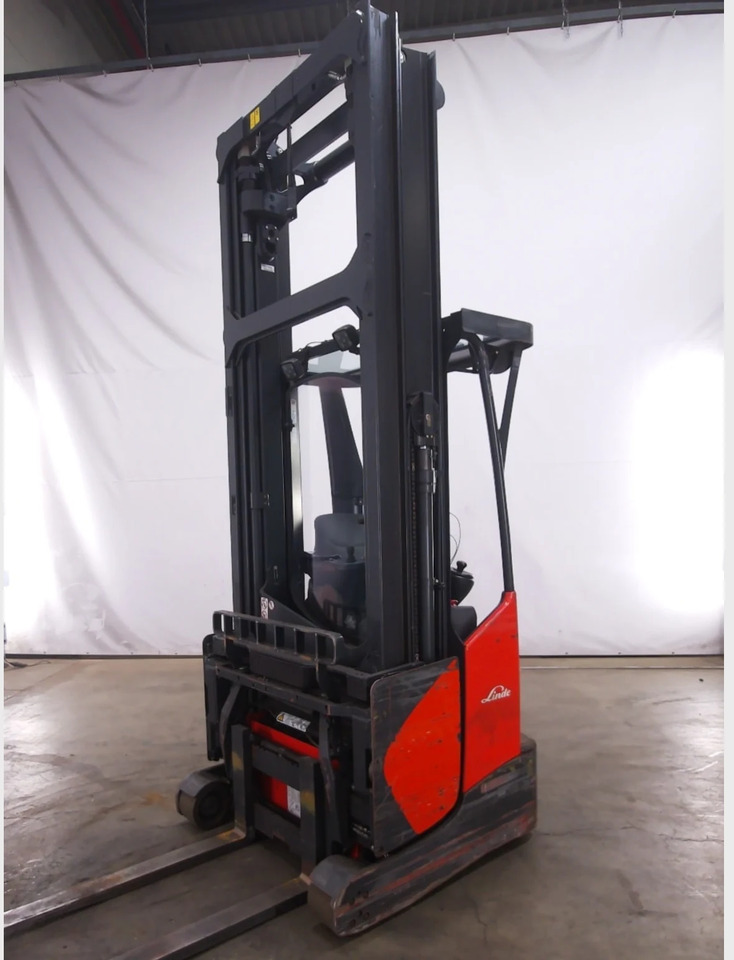 Linde R14X-03 - Reach truck: picture 1 Linde R14X-03 - Reach truck: picture 1