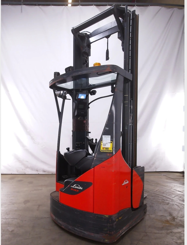 Linde R14X-03 - Reach truck: picture 2 Linde R14X-03 - Reach truck: picture 2