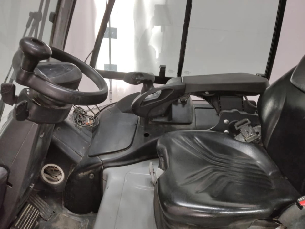 STILL RX60-50 - Electric forklift: picture 4 STILL RX60-50 - Electric forklift: picture 4