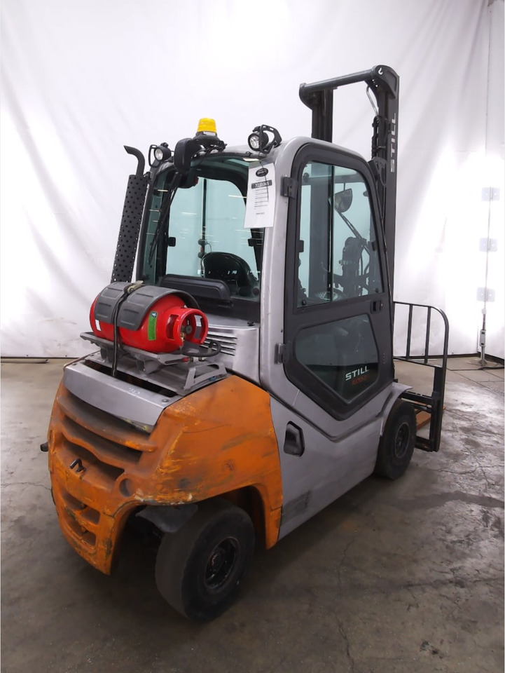 STILL RX70-25T - LPG forklift: picture 2 STILL RX70-25T - LPG forklift: picture 2