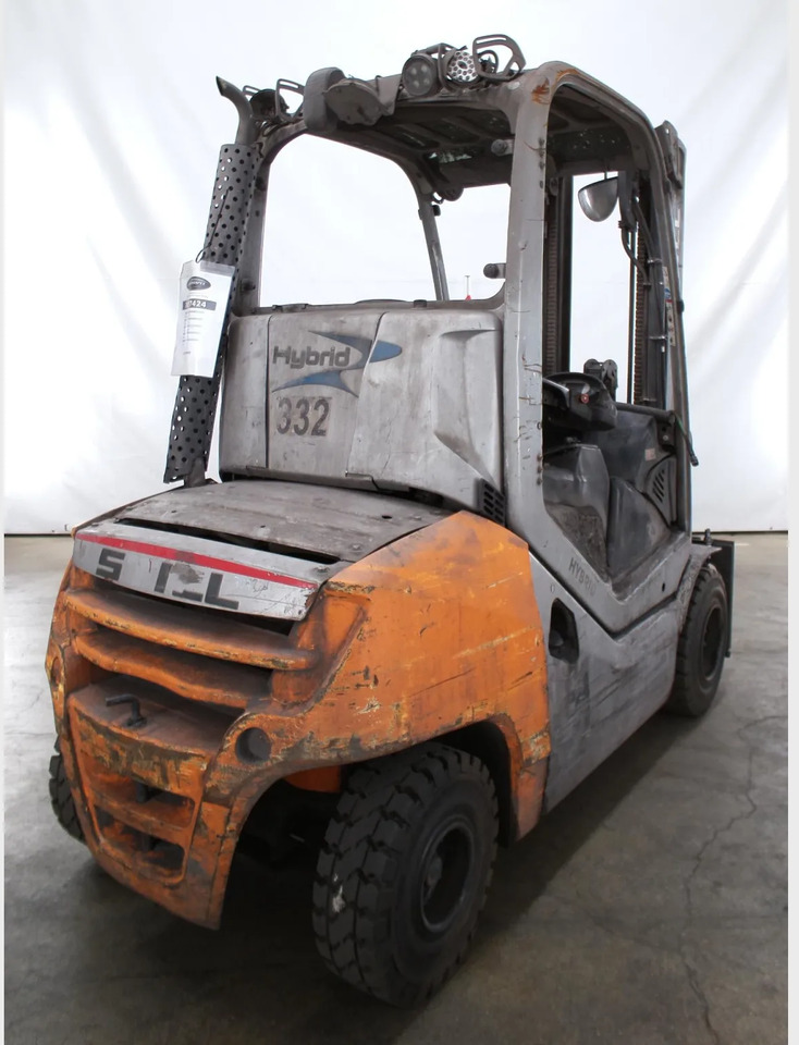 STILL RX70-30H - Diesel forklift: picture 4 STILL RX70-30H - Diesel forklift: picture 4
