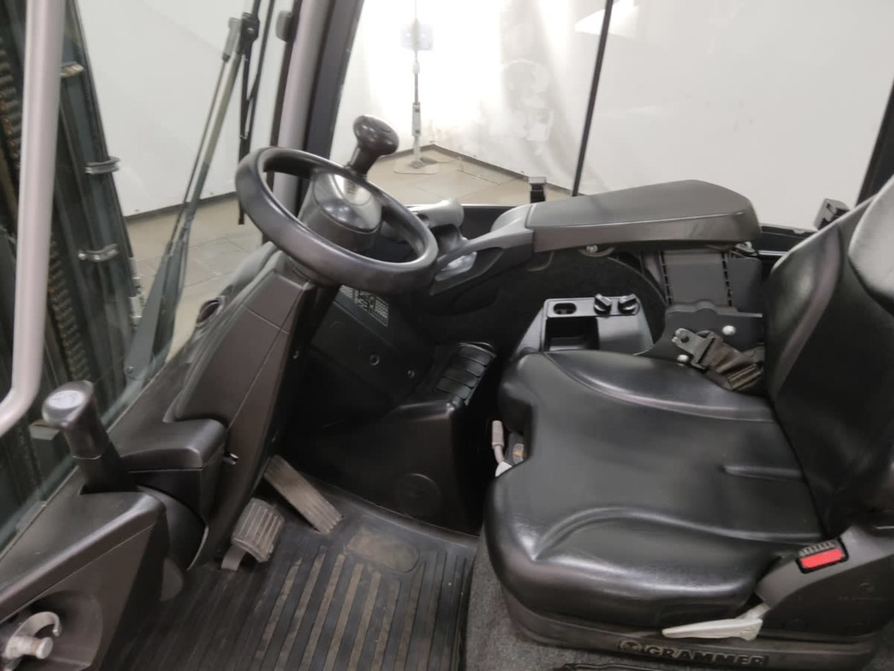 STILL RX70-35H - Diesel forklift: picture 4 STILL RX70-35H - Diesel forklift: picture 4