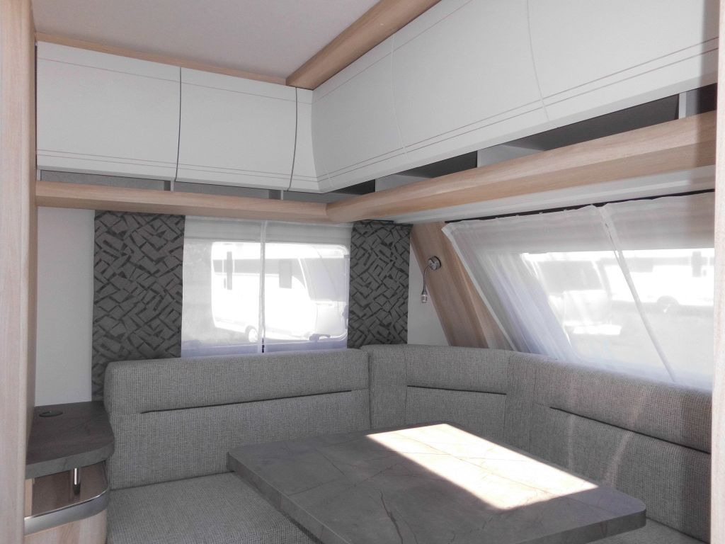 Hobby De Luxe 460 LU 2025 1500kg. - Caravan: picture 4 Hobby De Luxe 460 LU 2025 1500kg. - Caravan: picture 4