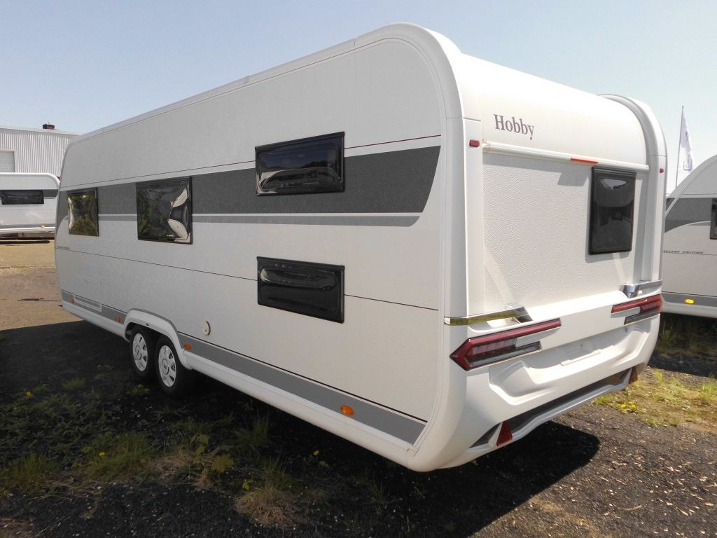Hobby Excellent Edition 650 KMFe 2025 2200kg., Teppich - Caravan: picture 3 Hobby Excellent Edition 650 KMFe 2025 2200kg., Teppich - Caravan: picture 3