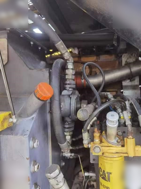 2011 ATLAS COPCO ROC L8-30 - Drilling rig: picture 2 2011 ATLAS COPCO ROC L8-30 - Drilling rig: picture 2