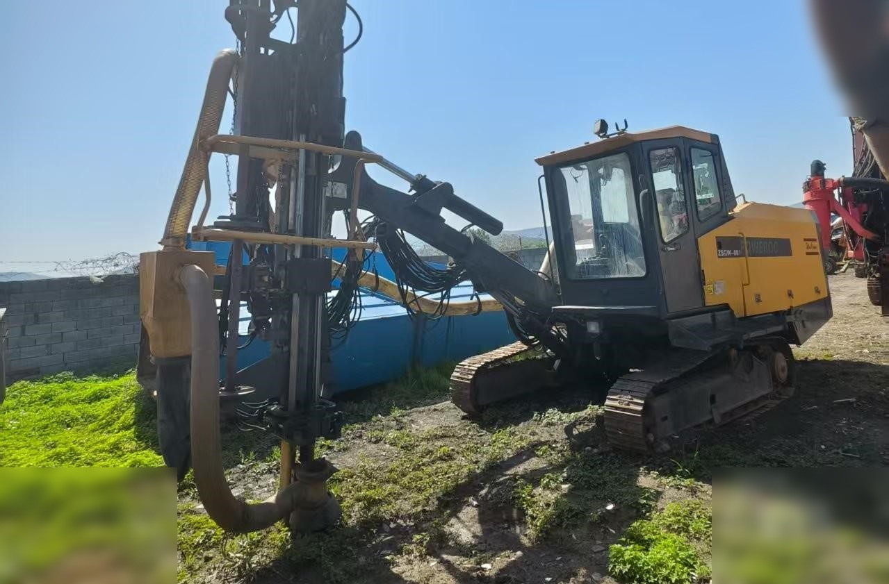 2012 ATLAS COPCO T35 - Drilling rig: picture 1 2012 ATLAS COPCO T35 - Drilling rig: picture 1
