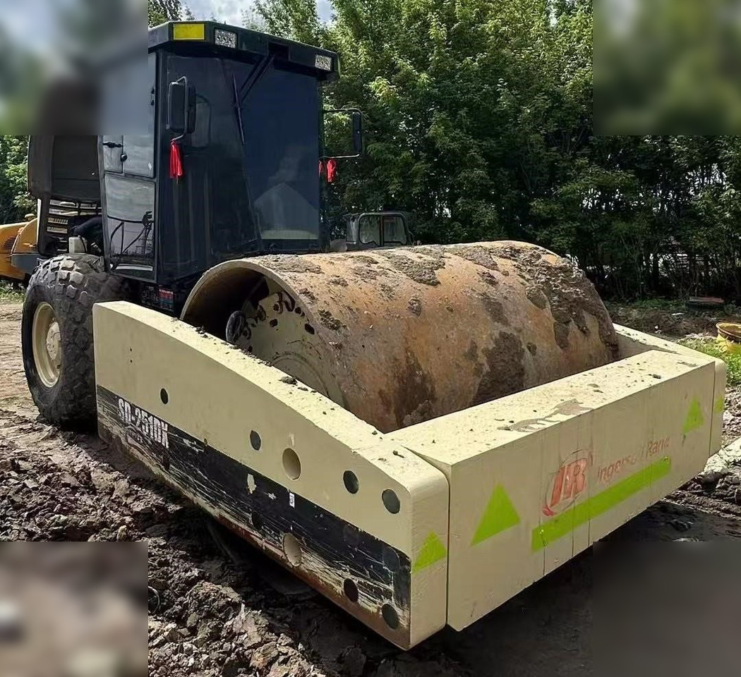 2022 INGERSOLL-RAND SD251DX - Compactor: picture 1 2022 INGERSOLL-RAND SD251DX - Compactor: picture 1