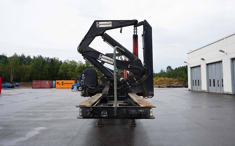 Hammar 160 HS, Sideloader, 33 tonnes SWL (20'-40') - Container transporter/ Swap body semi-trailer: picture 4 Hammar 160 HS, Sideloader, 33 tonnes SWL (20'-40') - Container transporter/ Swap body semi-trailer: picture 4