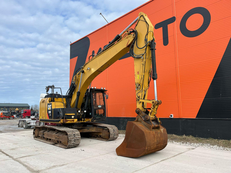 Caterpillar 320 E AC / CENTRAL LUBRICATION - Crawler excavator: picture 3 Caterpillar 320 E AC / CENTRAL LUBRICATION - Crawler excavator: picture 3