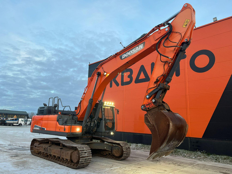 Doosan DX 340 LC-5 CENTRAL LUBRICATION / AC - Crawler excavator: picture 3 Doosan DX 340 LC-5 CENTRAL LUBRICATION / AC - Crawler excavator: picture 3