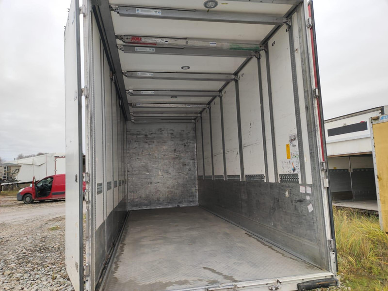 Ekeri CARGO BOX FOR VOLVO TRUCK / VOLVO FURGOON 7500x2500x3300 MM - Swap body - box: picture 4 Ekeri CARGO BOX FOR VOLVO TRUCK / VOLVO FURGOON 7500x2500x3300 MM - Swap body - box: picture 4