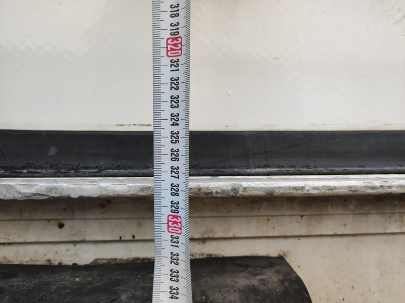 Swap body - box Ekeri CARGO BOX FOR VOLVO TRUCK / VOLVO FURGOON 7500x2500x3300 MM: picture 8