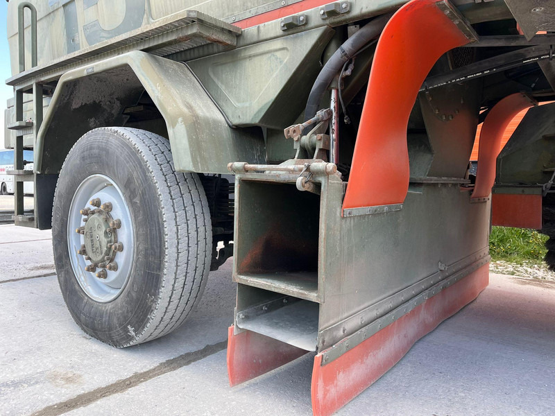 Road sweeper Iveco Fresia F 2000 4x4 SNOW PLOW / BROOM / BLOWER: picture 12