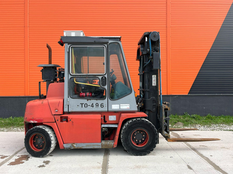 Kalmar DCE 50-6 HM - Diesel forklift: picture 5 Kalmar DCE 50-6 HM - Diesel forklift: picture 5