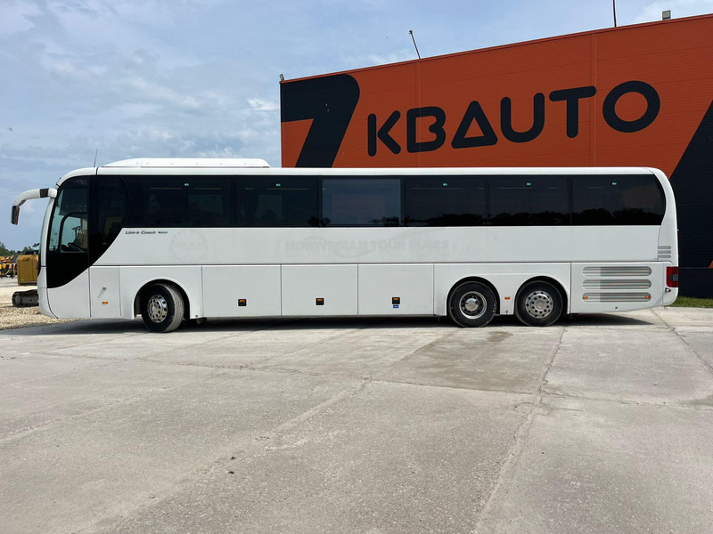 MAN R 08 Lion`s Coach EURO 6 / 59 SEATS / AC / AUXILIARY HEATING / WC / 2x FRIDGE - Coach: picture 4 MAN R 08 Lion`s Coach EURO 6 / 59 SEATS / AC / AUXILIARY HEATING / WC / 2x FRIDGE - Coach: picture 4