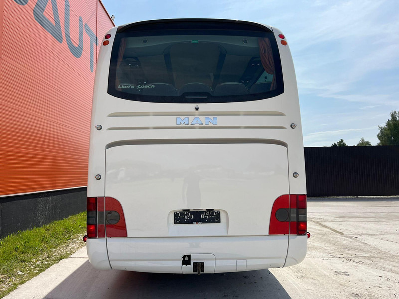 Coach MAN R 08 Lion`s Coach EURO 6 / 59 SEATS / AC / AUXILIARY HEATING / WC / 2x FRIDGE: picture 6